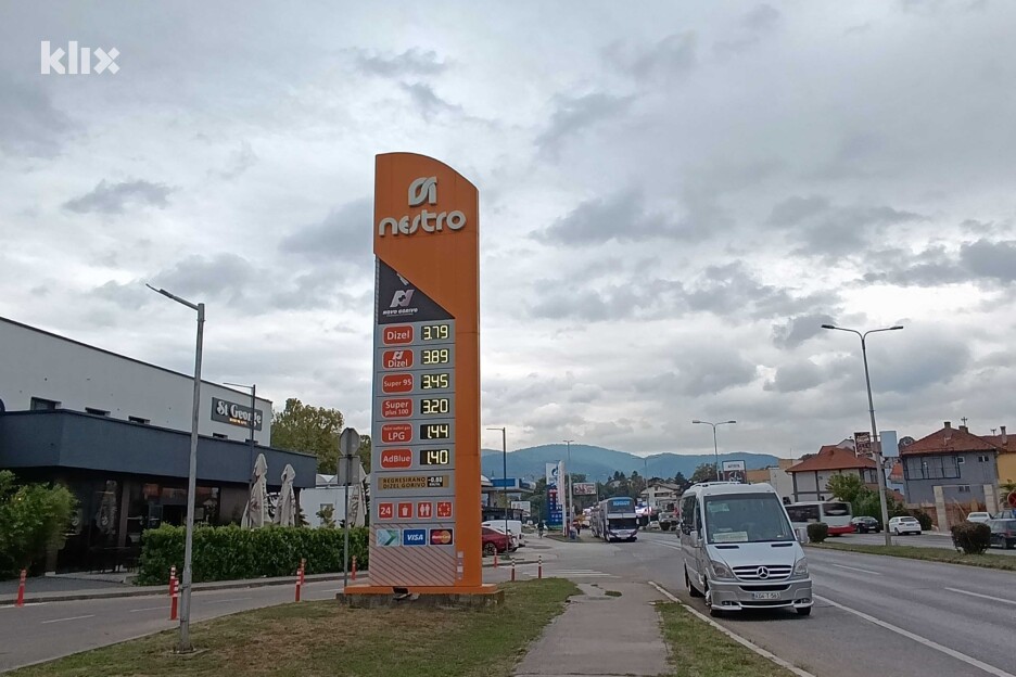 Što je gorivo skuplje, veći je i iznos PDV-a koji plaćamo državi (Foto: I. N./Klix.ba)
