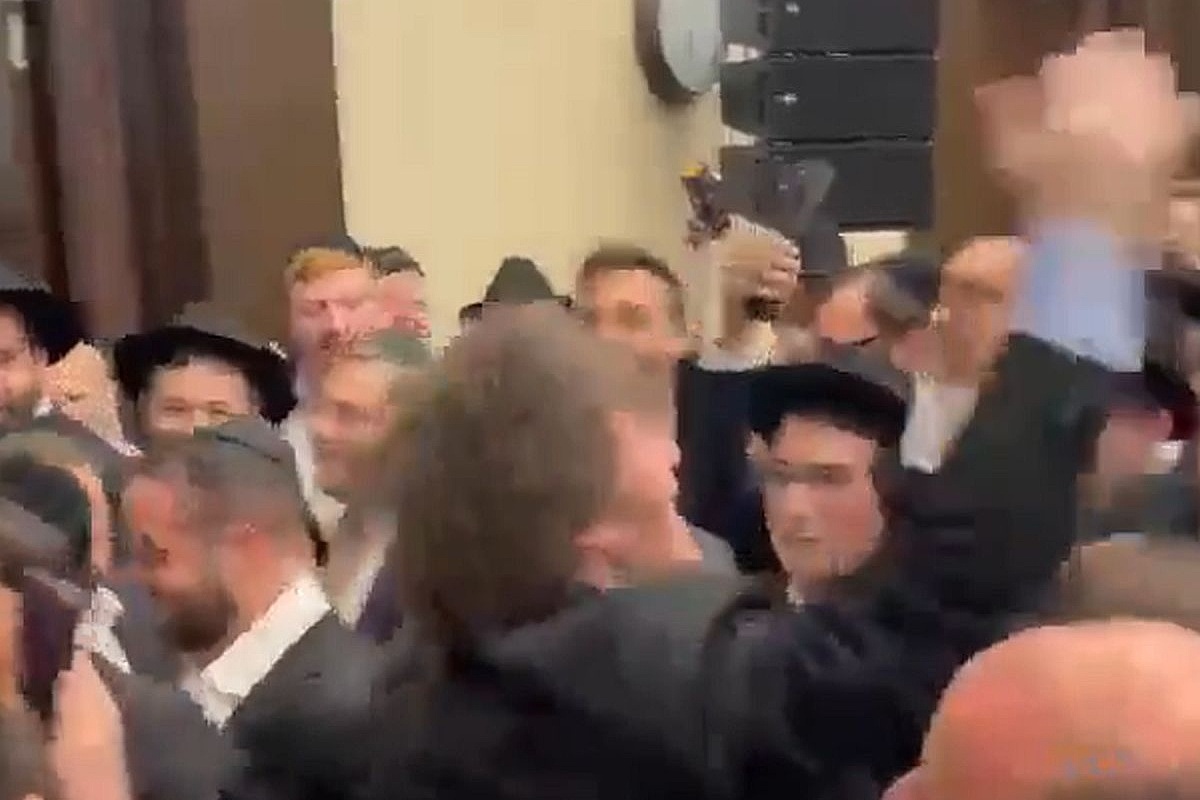 Argentinski predsjednik plesao sa jevrejskim učenicima u New Yorku nakon što je dobio proizraelsku nagradu