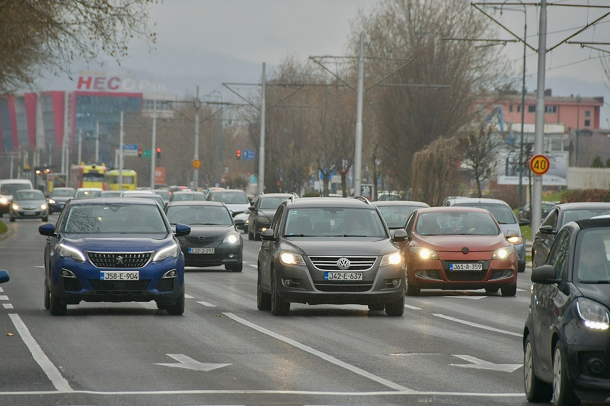 Ceste, željeznice, struja, zdravstvo i zagađen zrak: Velika pitanja u BiH koja čekaju novu vlast