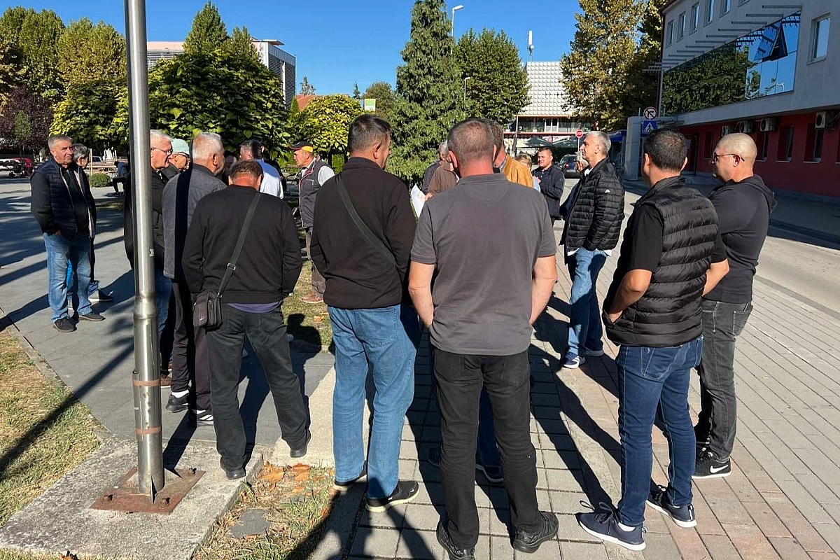 Bivši radnici Koksare protestovali u Lukavcu, traže hitnu isplatu potraživanja