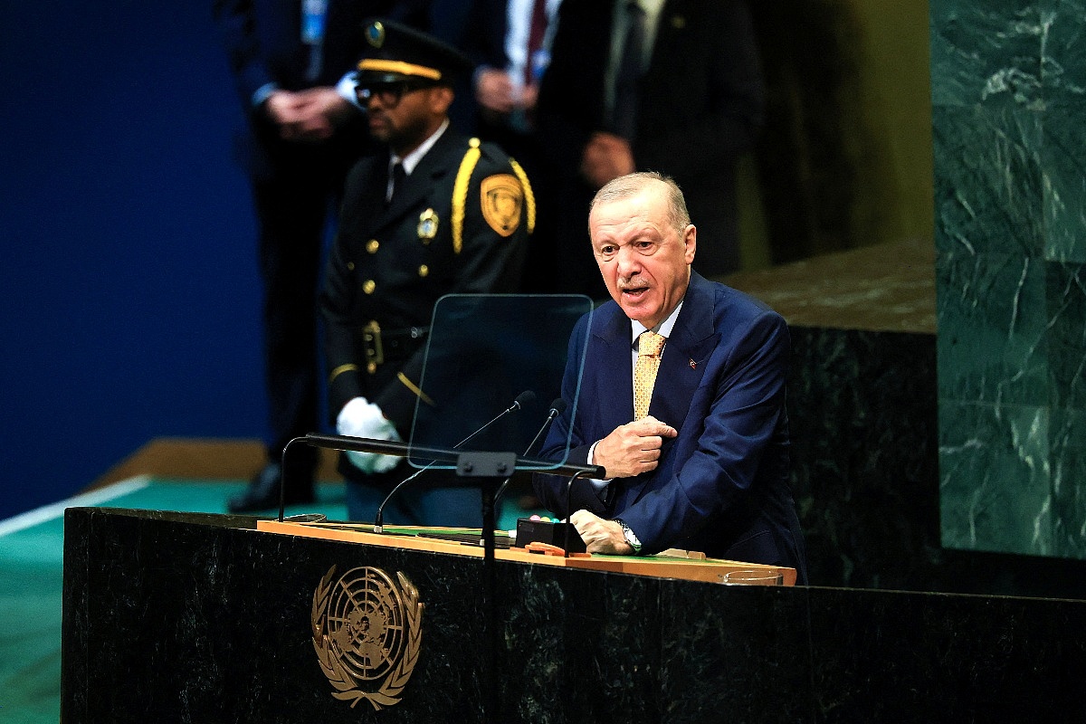 Erdogan o položaju muslimana na Zapadu: Prihvatamo integraciju, ali ne i gubljenje identiteta