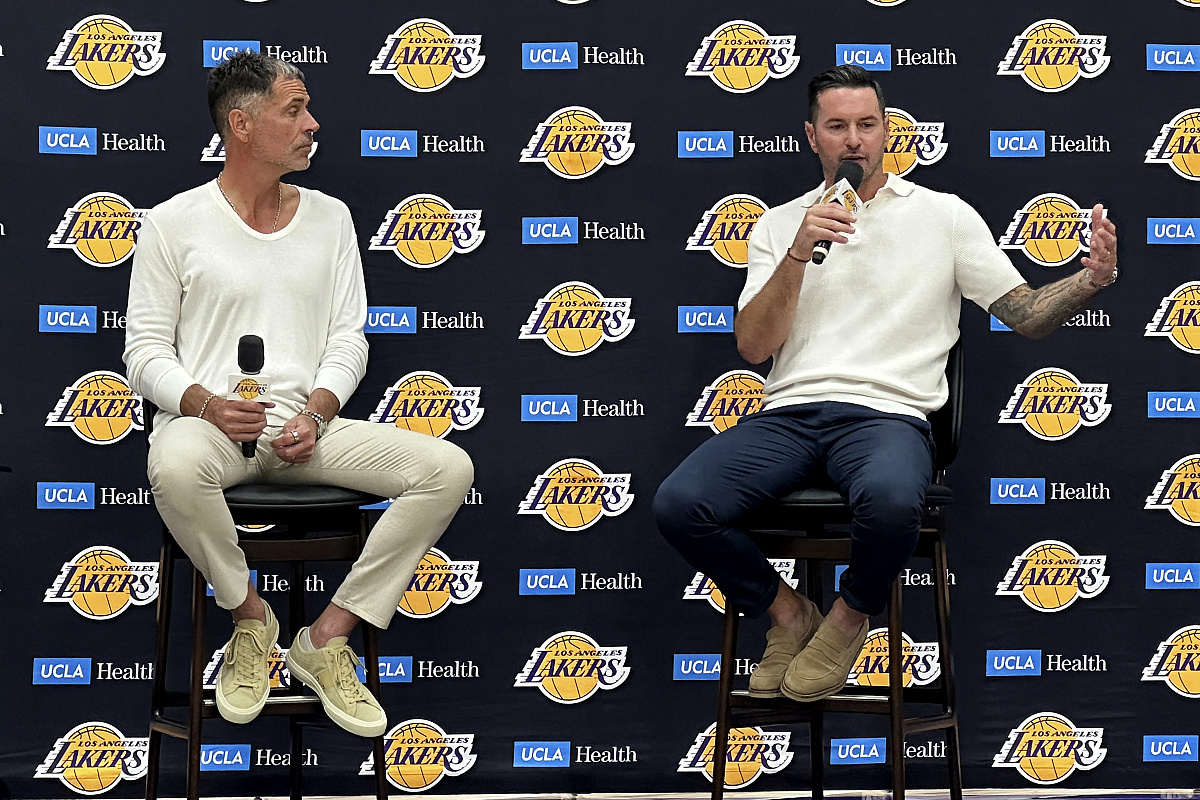 Najavljena nova era Los Angeles Lakersa, navikavaju se na život bez LeBrona Jamesa