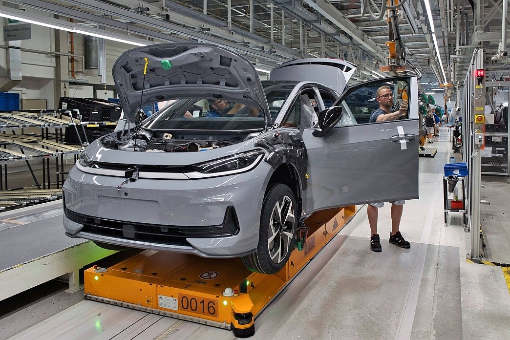 Preokret u Volkswagenu: Zaposleni u tvornicama električnih automobila pozvani da rade duže