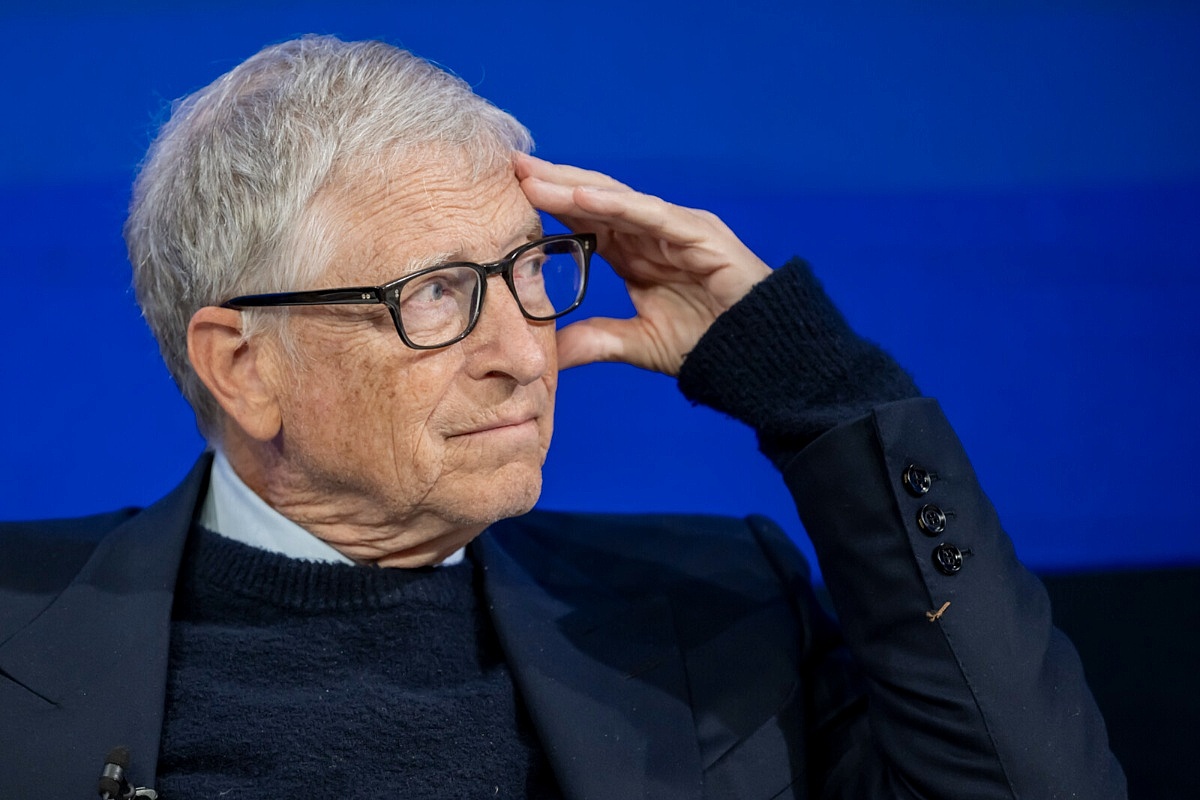 Bill Gates upozorio: AI bi mogao odnijeti milijardu života