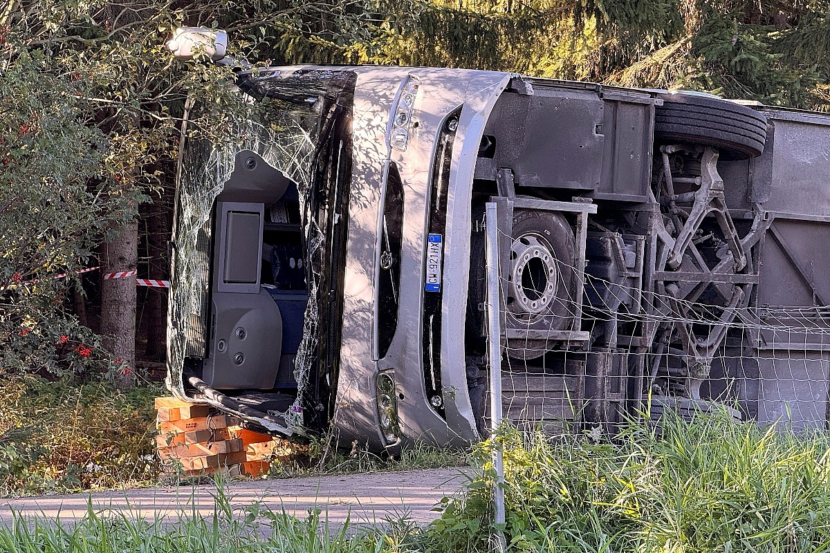 Krenuli autobusom na Oktoberfest pa se prevrnuli sat vremena od Minhena: U nesreći poginule dvije osobe