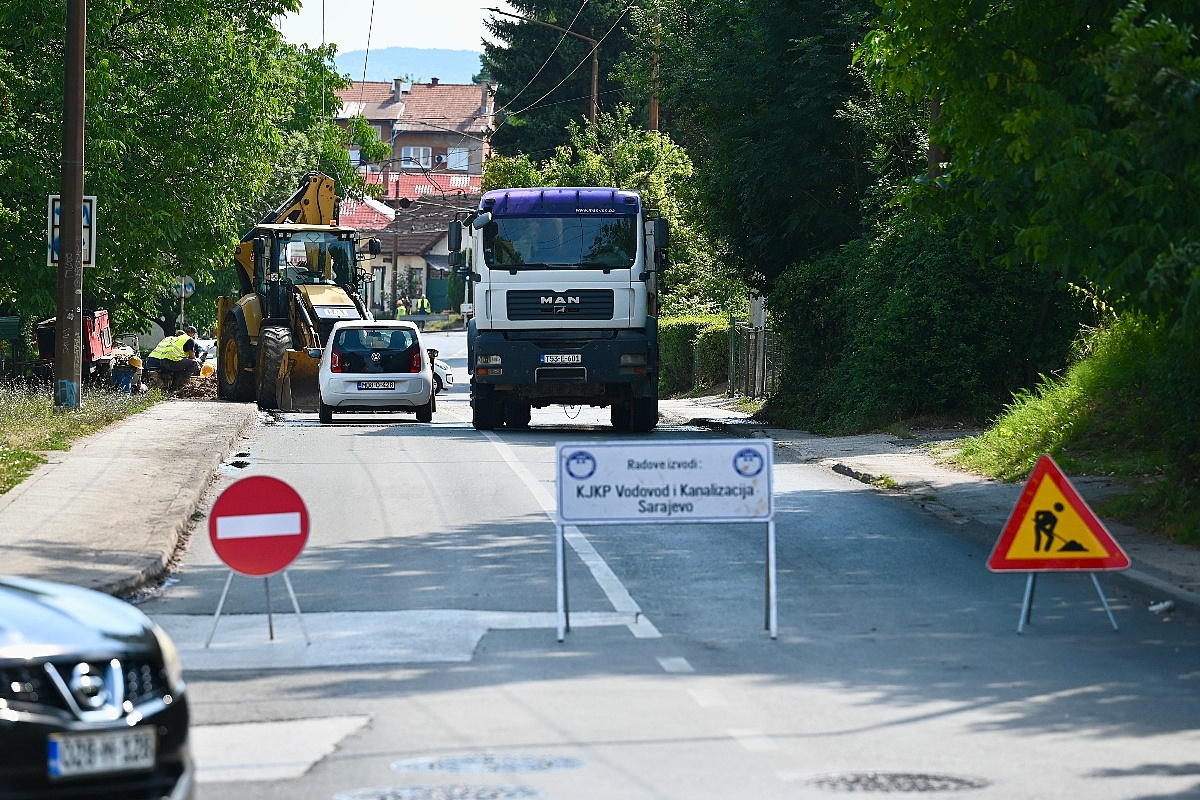 Obavještenje za građane Sarajeva: Večeras smanjenje pritiska vode u naseljima Vraca, Aneks i Švrakino Selo