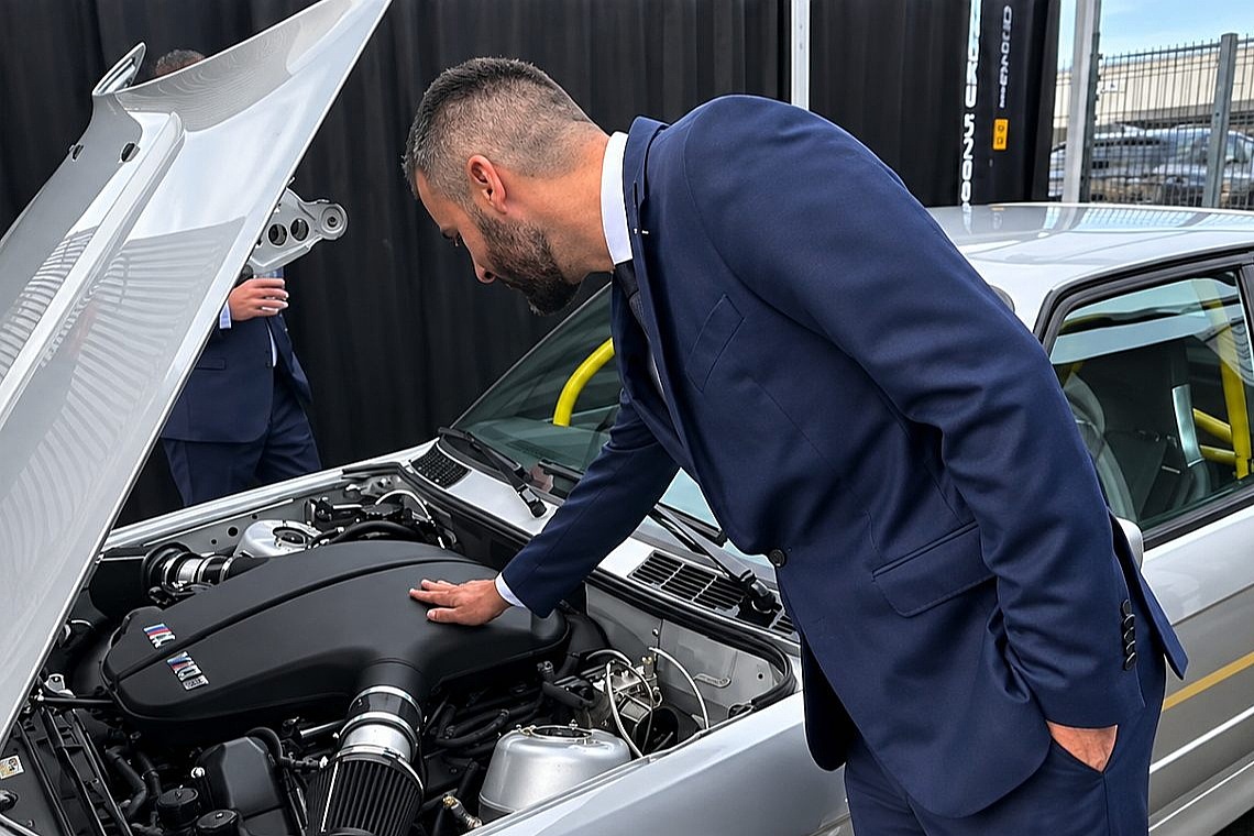 U BMW M3 E30 ugrađen brutalni V10 iz M5: Mate Rimac nije krio oduševljenje