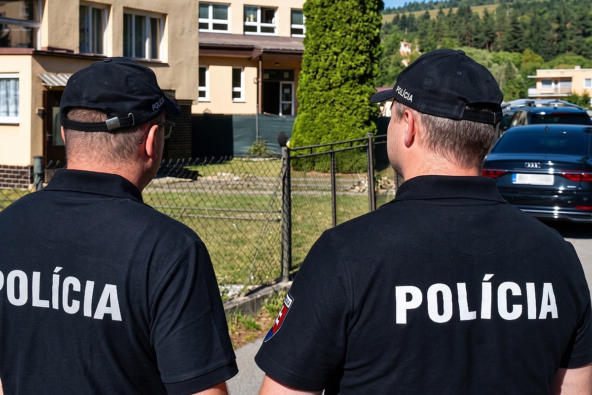 Učenik nožem napao školu u Slovačkoj, nastavnica podlegla povredama