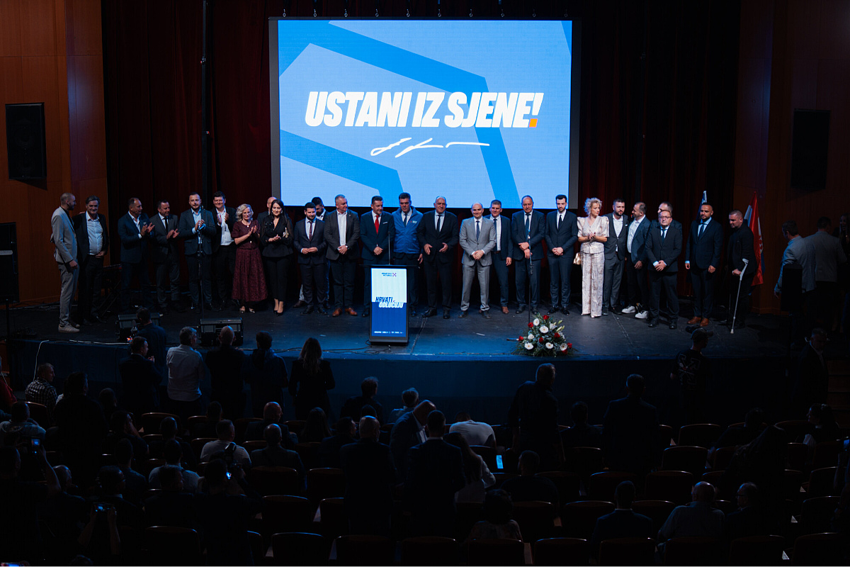 Hrvatska petorka održala završni skup u Mostaru, DF u Tuzli