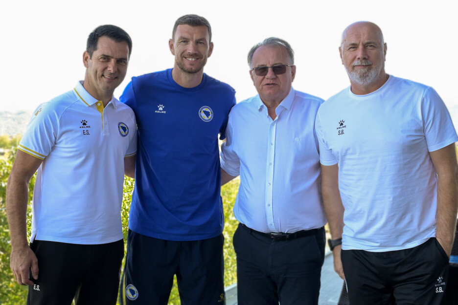 Spahić, Džeko, Nikšić i Barbarez (Foto: Vlada FBiH)