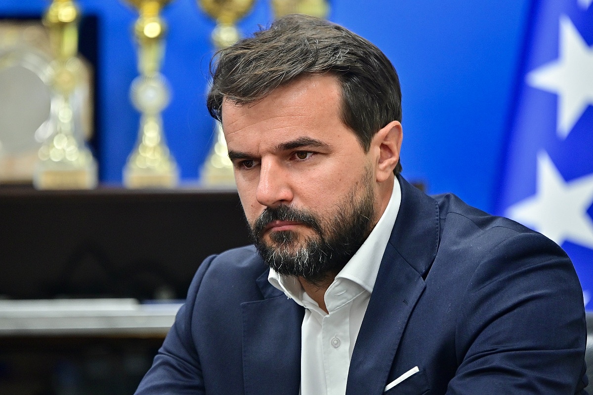 Nermin Muzur: Nemam namjeru sjediti u skupštinskim klupama, nakon izbora spreman sam rješavati konkretne probleme