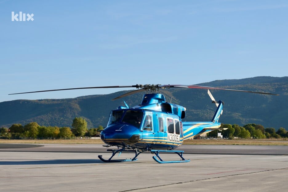 Helikopter će u narednom periodu biti u hangaru FMUP-a na Aerodromu Sarajevo (Foto: I. Š./Klix.ba)