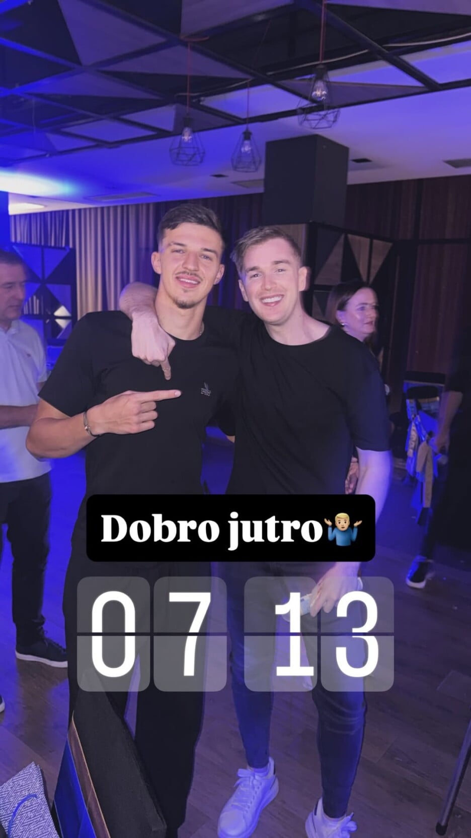 Tarik Muharemović i Anid Ćušić na zabavi povodom Džekinog oproštaja od reprezentacije (Screenshot/Instagram)