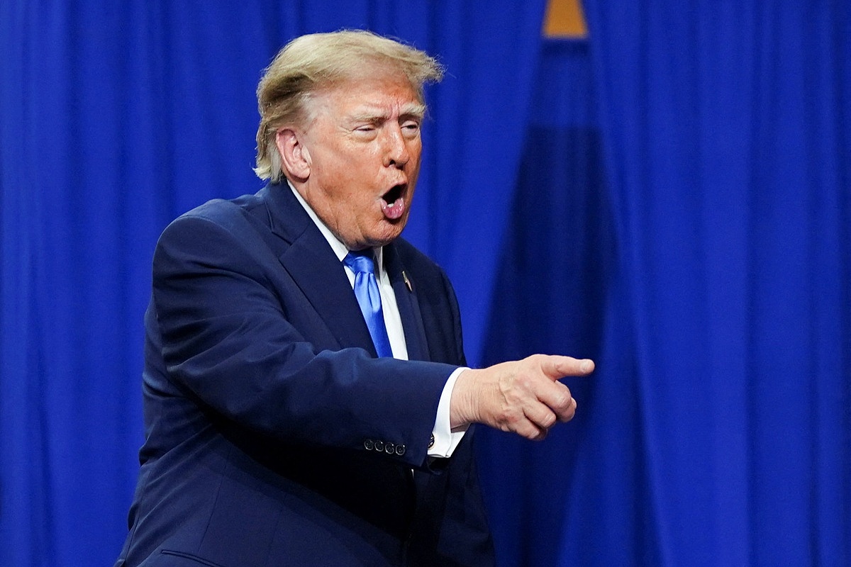 Trump zbog zakona o pomjeranju sata objavio privatni broj republikanskog senatora