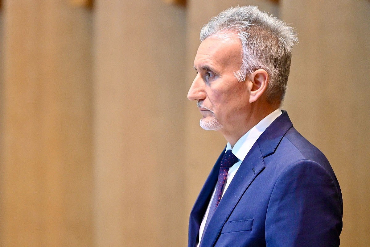 Kemal Ademović: Nemojte odustajati od glasanja ako naiđete na duži red jer neki to priželjkuju