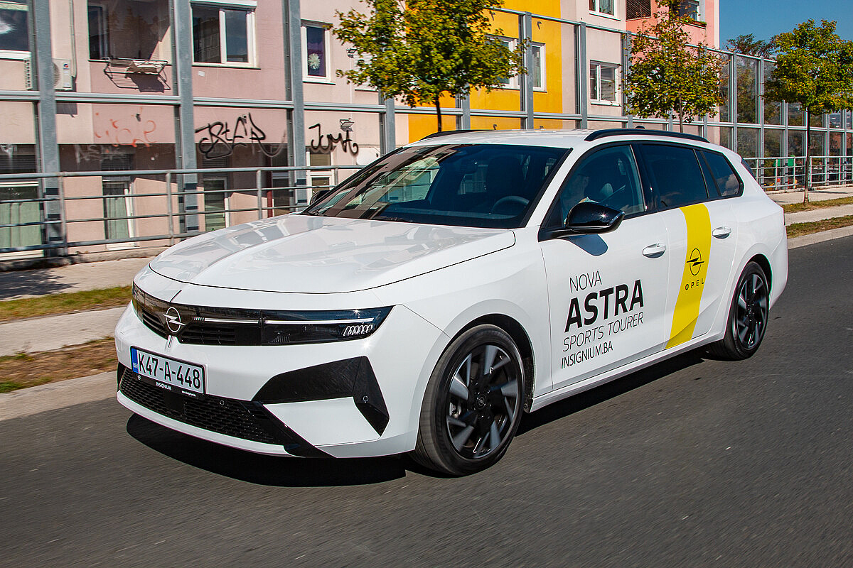 Opel Astra Sportstourer 1.5d AT8: Može li se praktičnost karavana usprotiviti diktatu SUV trendova