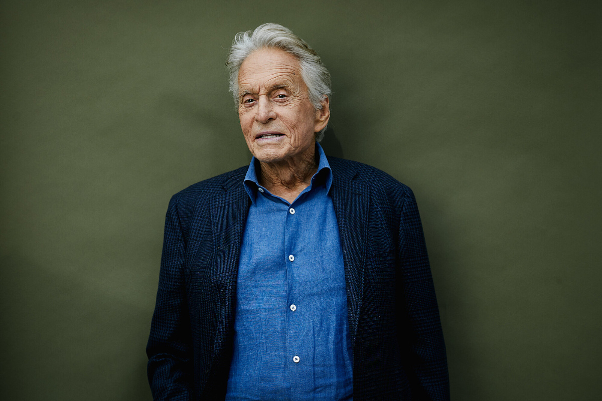 Michael Douglas u memoarima piše i o svom ocu Kirku: "Gledao sam na tatu kao na Supermana"