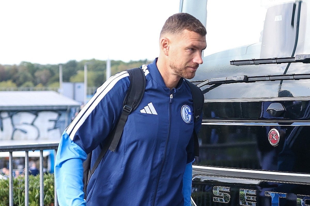 Džeko ima novu ulogu u Schalkeu, smatraju legende kluba
