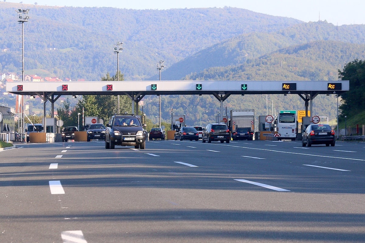 Autoceste FBiH izabrale banku za kartično plaćanje cestarine: Trogodišnji posao vrijedan 900.000 KM