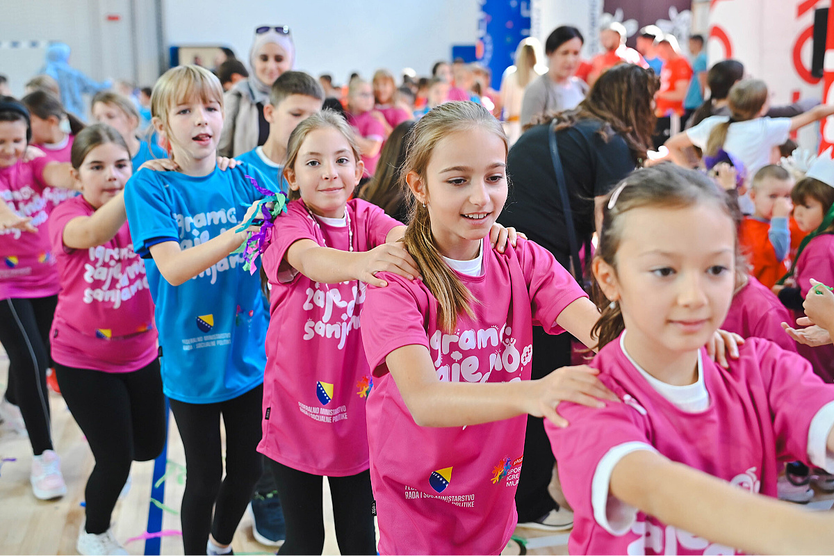 Dječija sedmica počela druženjem i sportom u Hrasnici: "Igramo zajedno, sanjamo zajedno"