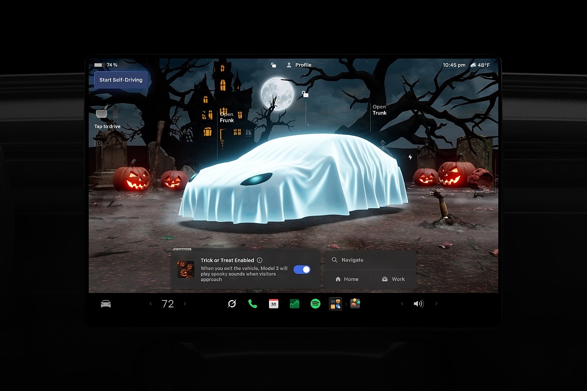 Tesla pokrenula "Halloween Mode": Automobil se pretvara u ukletu kuću na točkovima