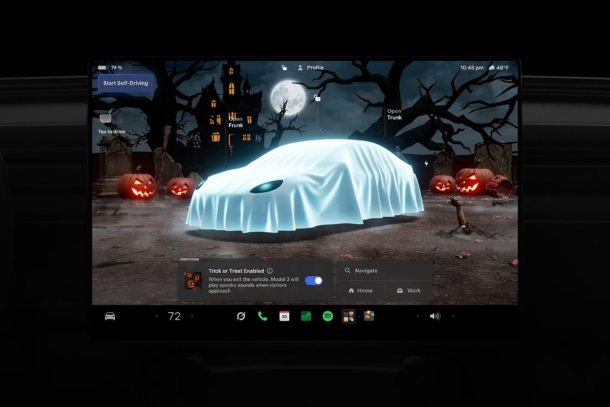 Tesla pokrenula "Halloween Mode": Automobil se pretvara u ukletu kuću na točkovima