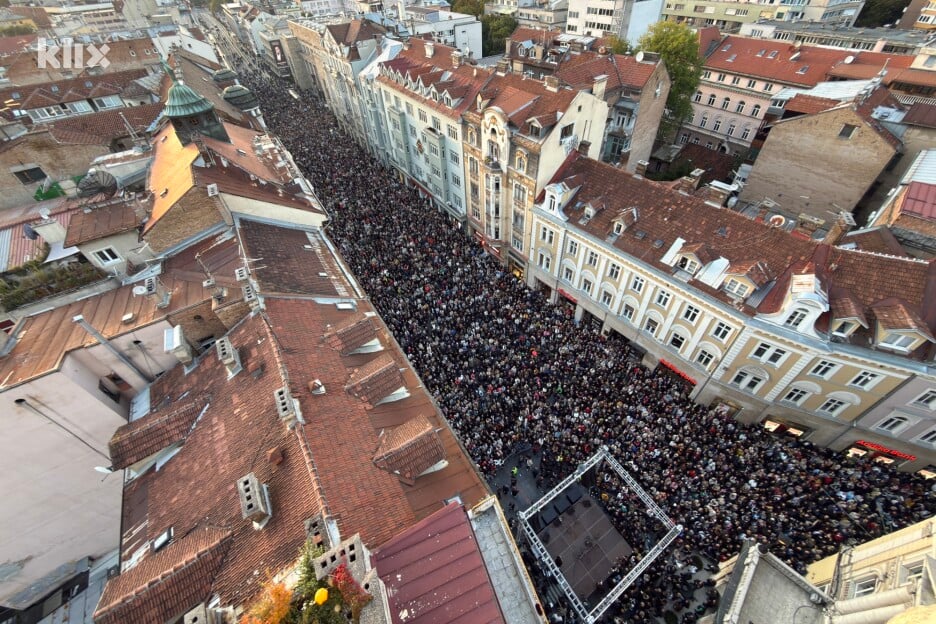 Oproštaj od Halida Bešlića u Sarajevu (Foto: I. Š./Klix.ba)