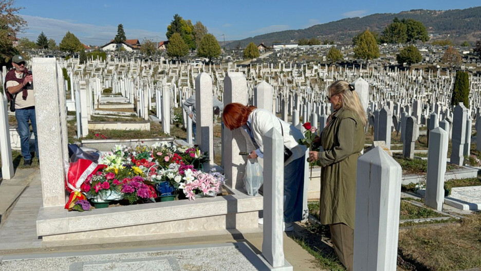 Kemala Bešlić Bajogrić navela je da je vjerovala da će Halid ozdraviti (Foto: Telegraf.rs)