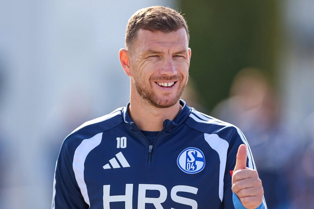 Džeko se u sjajnom raspoloženju vratio u Schalke, navijači dočekali radosne vijesti