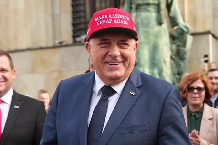 Bura u Washingtonu zbog poslova Trumpovih ljudi s Dodikom; Trump se oglasio