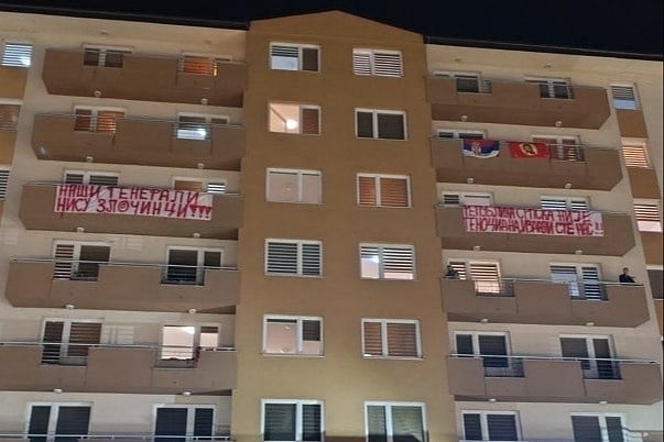 Parole za zločince na studentskim domovima: Studenti u RS-u ustali protiv kolega iz Srbije zbog istine o Srebrenici