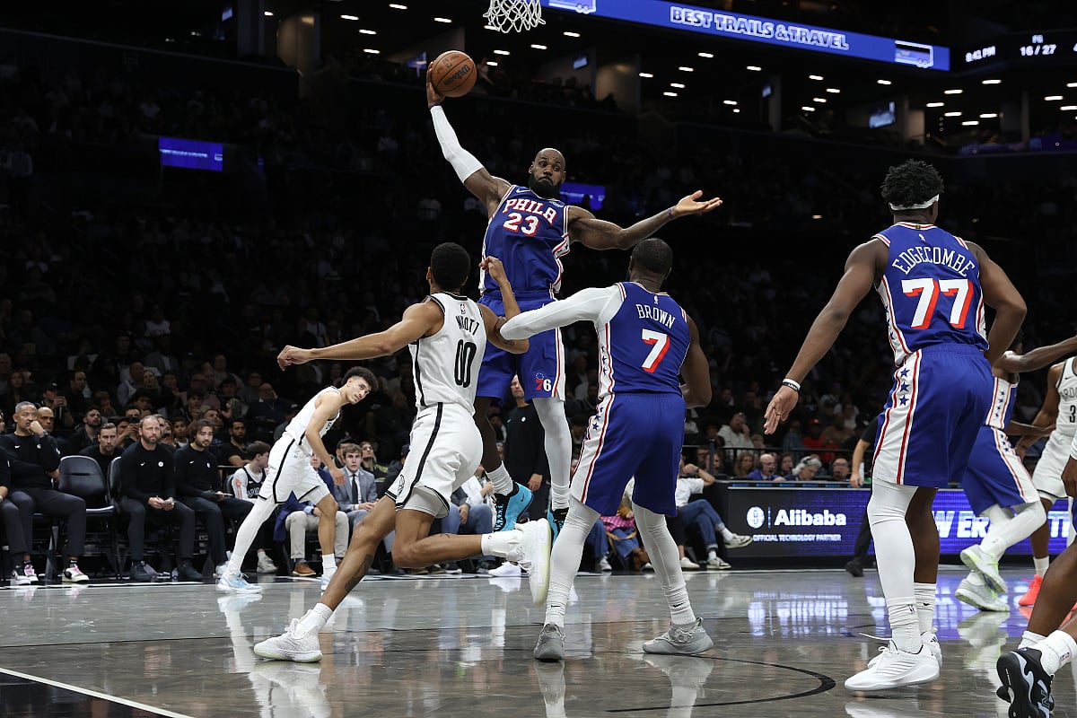 LeBron James debitovao za 76erse, u prvoj utakmici već pokazao da će biti ključan igrač