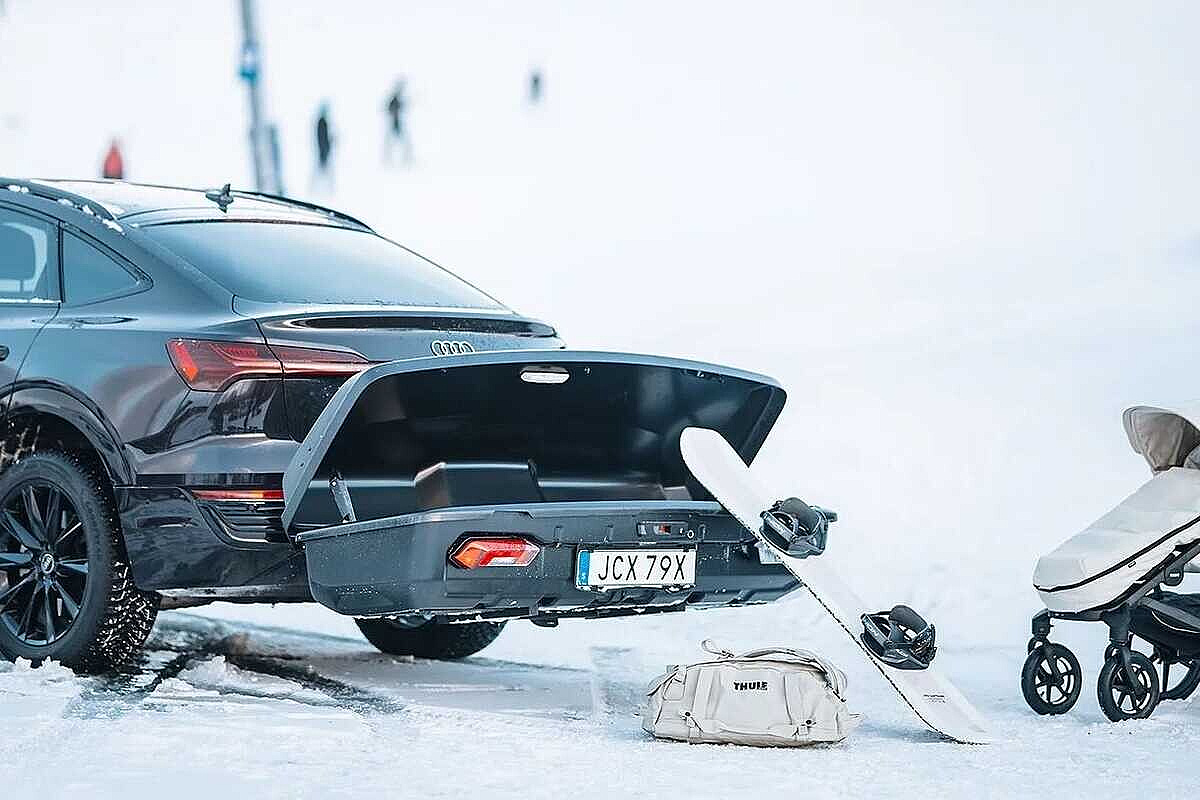 Kome je nezgodno podizati teret na krov, tu je praktičniji Thule Arcos XL sa 450 litara dodatnog prostora