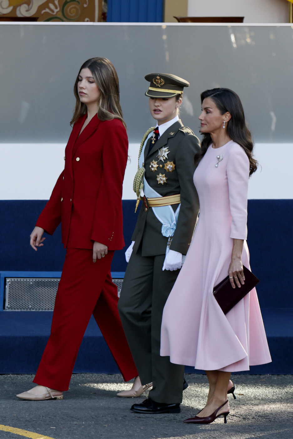 Kraljica Letizia s princezama Leonor i Sofijom (Foto: EPA-EFE)