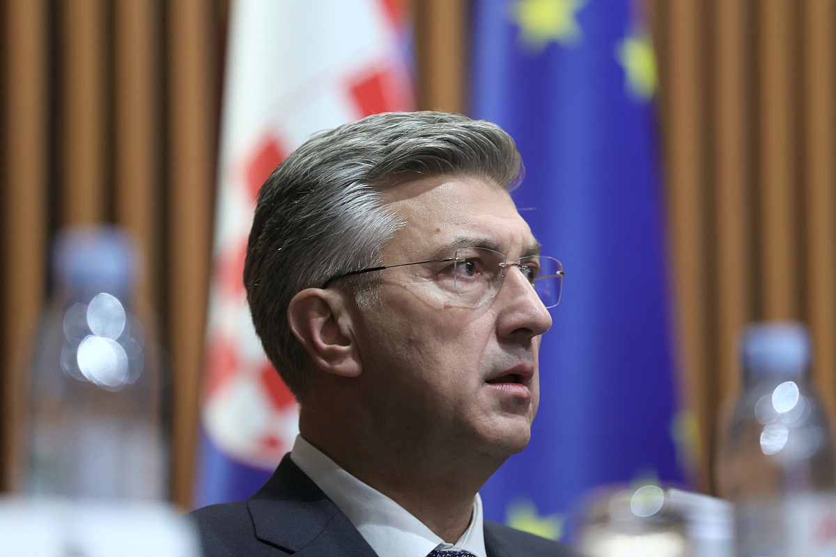 Hrvatska opozicija napustila Sabor dok je Plenković predavao izvještaj o stanju nacije, glasat će se o povjerenju vladi