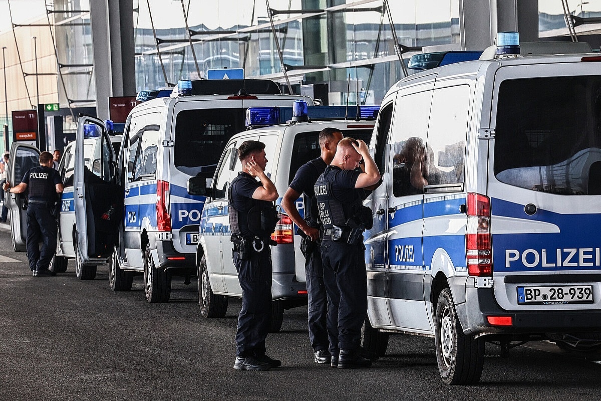 Aerodrom u Nürnbergu zatvoren zbog moguće opasnosti u zraku, piloti ranije prijavljivali sumnjive dronove