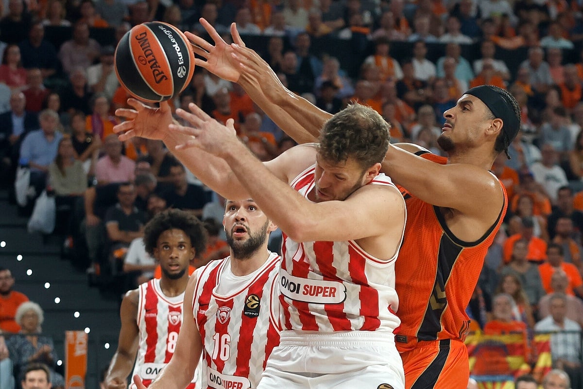 Pogledajte najveći preokret u historiji Eurolige: Olympiacos se vratio s -28 i slavio u Španiji