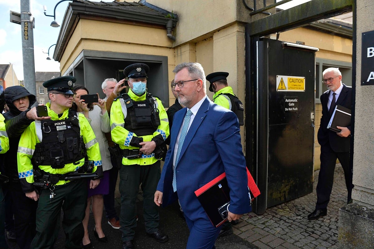 Bivši lider DUP-a Jeffrey Donaldson osuđen na 15 godina zatvora zbog seksualnog zlostavljanja djece
