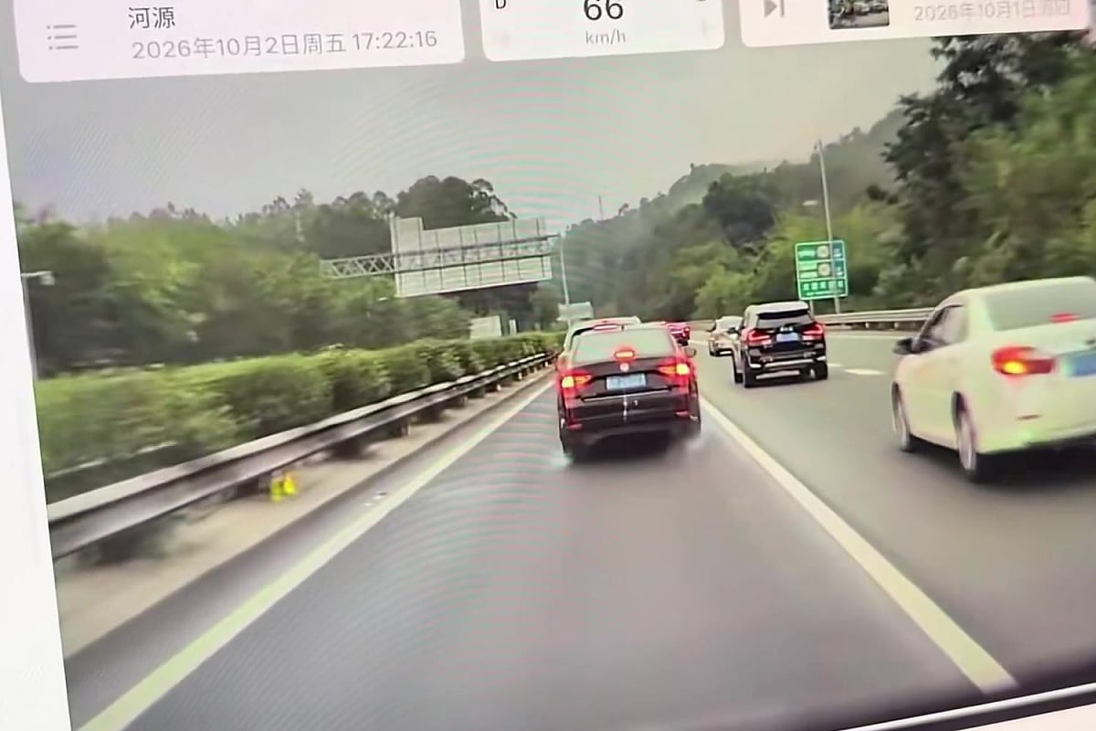 Tesla na snimcima izbjegava sudare u posljednjoj sekundi: Šta je FSD, a šta sistemi koje ima svaka Tesla