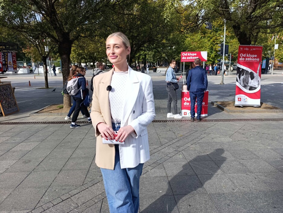 Organizacije traže budžetska sredstva za nabavku menstrualnih proizvoda u srednjim školama (Foto: Klix.ba)