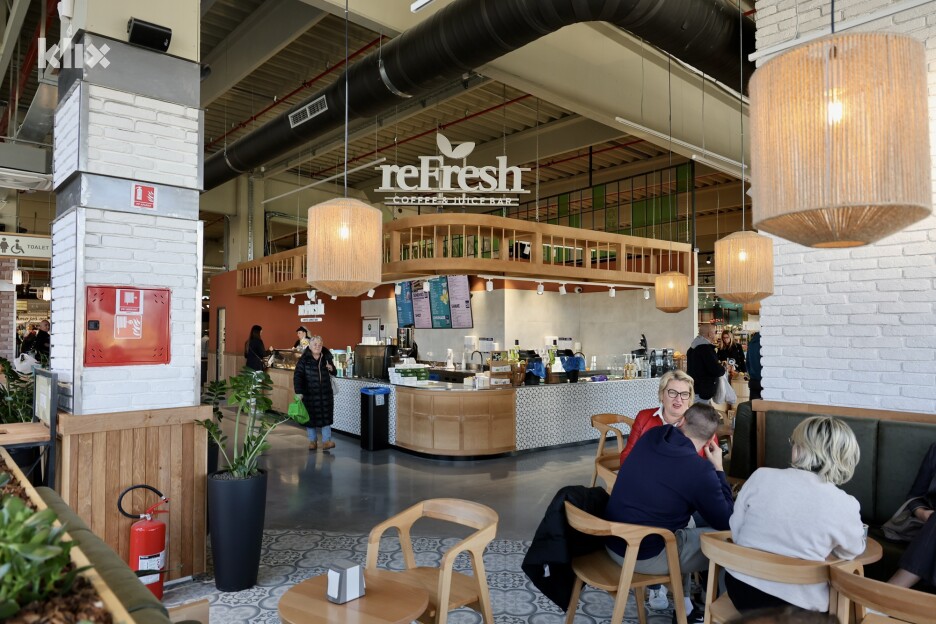 ReFresh bar za kafu, svježe cijeđene sokove i kratki predah (Foto: I. Š./Klix.ba)