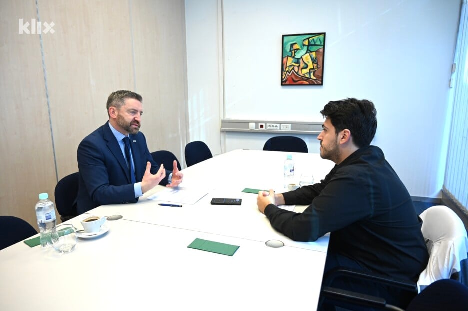 Farrell smatra kako BiH može dosta toga naučiti od Irske (Foto: T. S./Klix.ba)