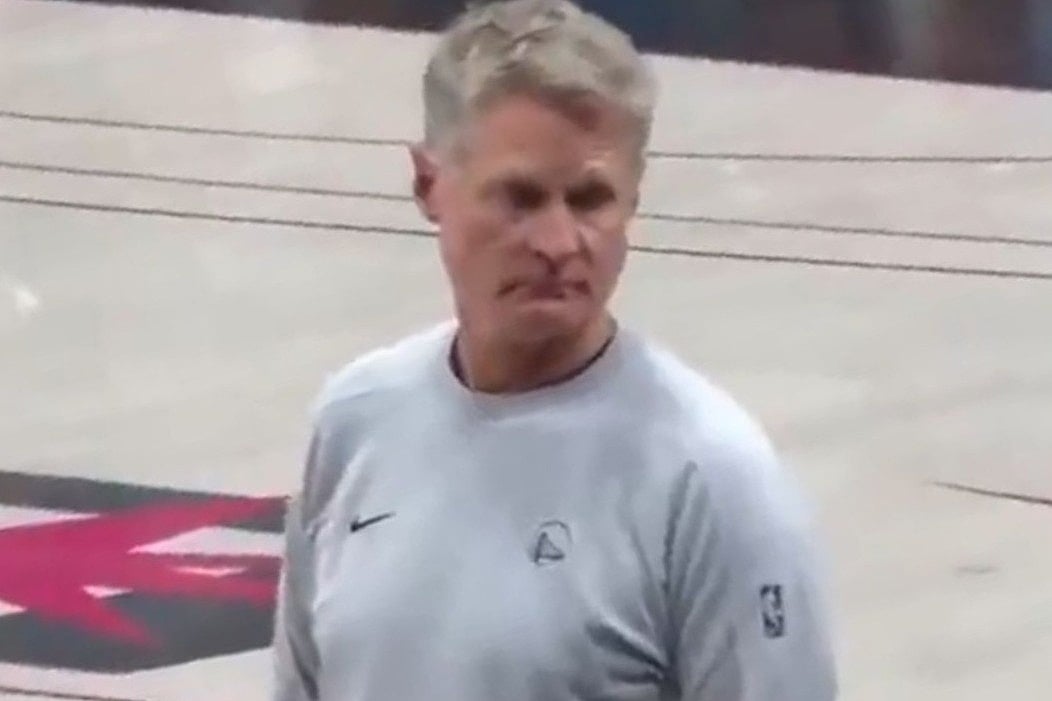 Steve Kerr vidio svog dvojnika u publici pa zanijemio: Pogledajte reakciju slavnog trenera