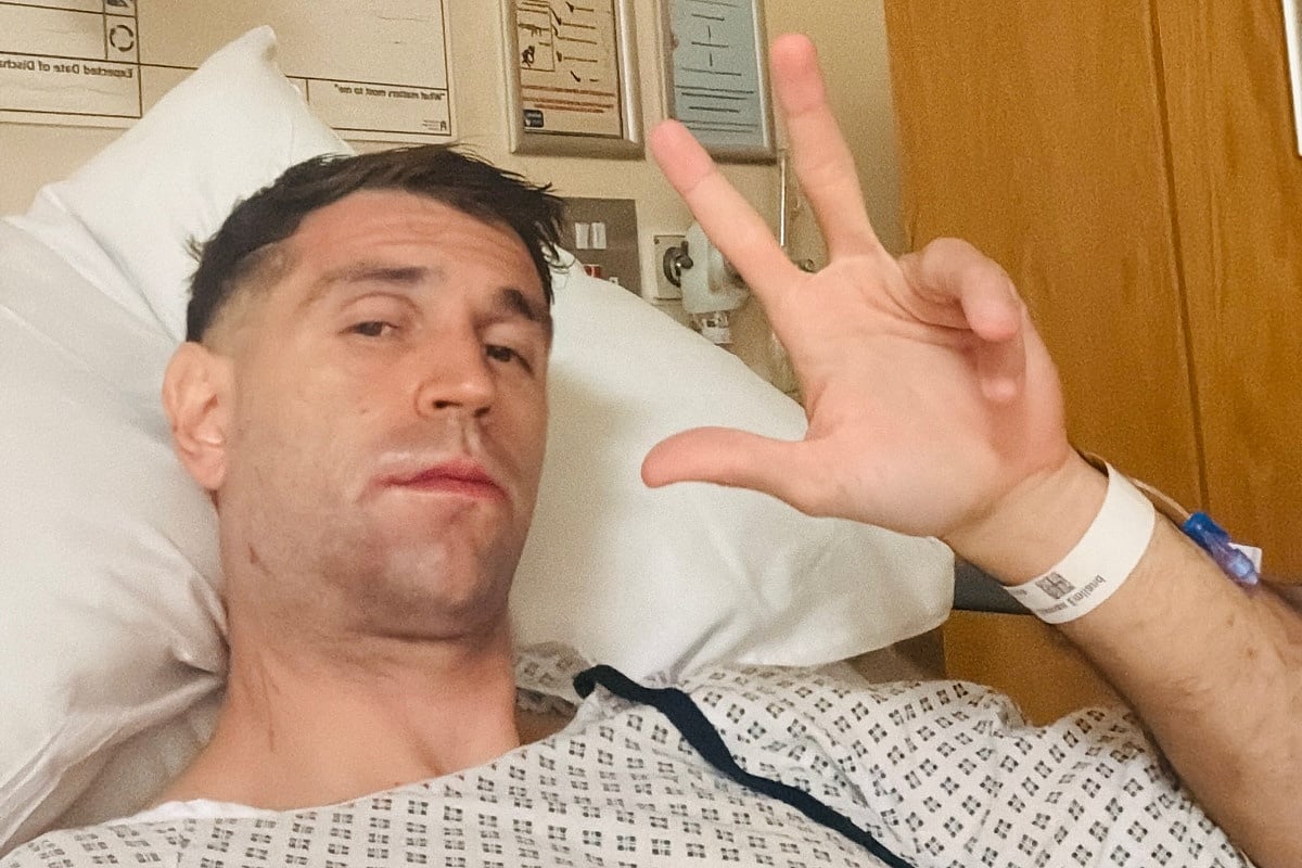 Golman Chelseaja Emiliano Martinez najavio povratak za nekoliko sedmica nakon operacije