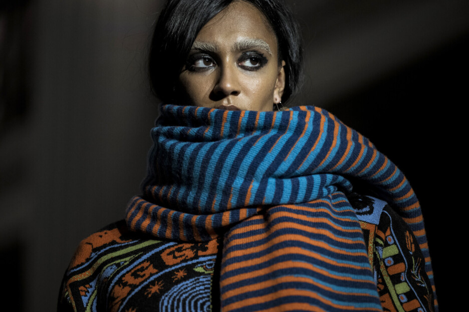 Model u kreaciji brenda Wah-Wah Australia na reviji Cult Status u Melbourneu (Foto: EPA-EFE)