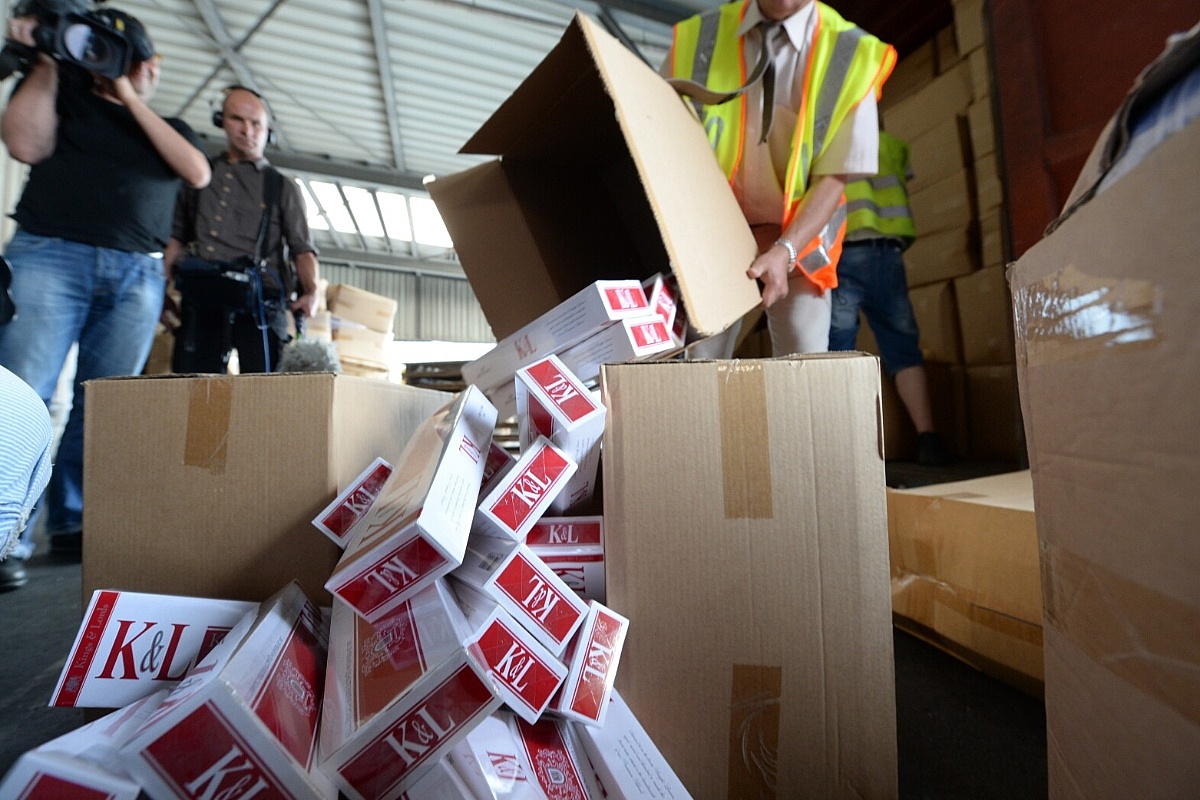 Njemačka carina u kamionu iz Bugarske pronašla 1,3 miliona švercovanih cigareta