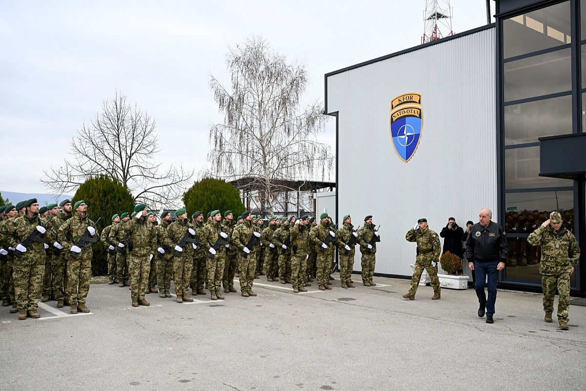 Albanija šalje prvi helikopterski kontingent u misiju KFOR na Kosovu