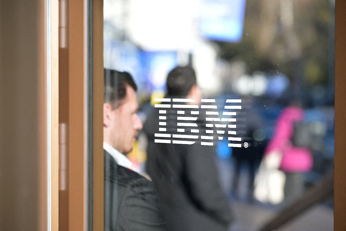 IBM u trećem kvartalu zaradio 2,2 milijarde dolara, prihod porastao na 17,1 milijardu