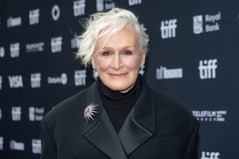 Glenn Close stiže na projekciju filma 'Wake Up Dead Man: A Knives Out Mystery' tokom 50. godišnjeg Međunarodnog filmskog festivala u Torontu 2025. godine (Foto: EPA-EFE)