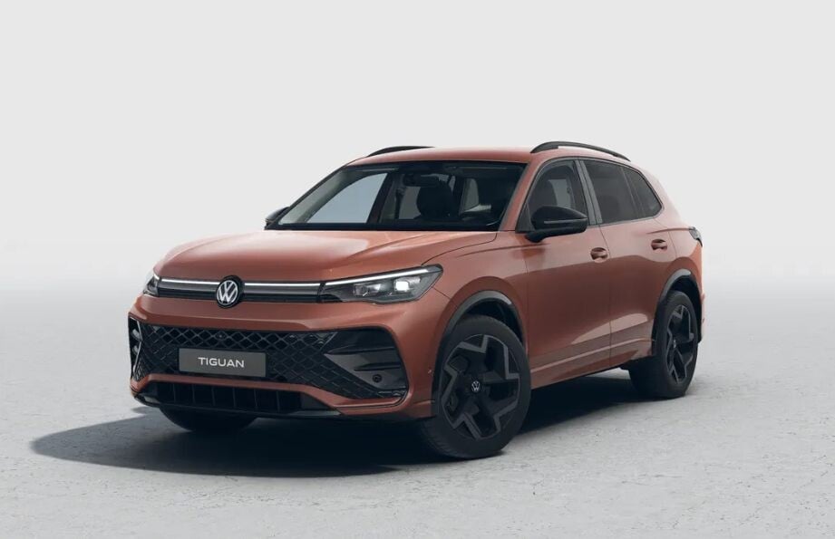 Nova narandžasto-crvena boja (Maple Red), koja se pojavila na jubilarnom modelu Tiguan Edition 20, može biti alternativa crvenoj koja nestaje.
